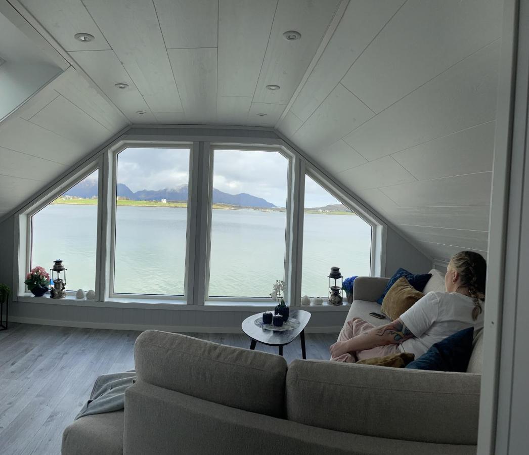 Luxurious Cabin By The Waterfront Leknes Exterior foto